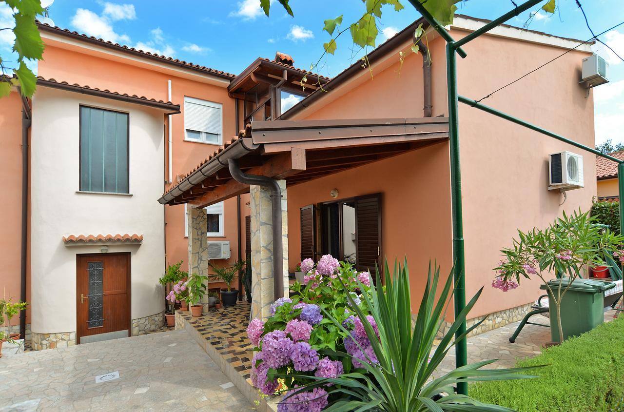 Apartment Puzar 295 Štinjan Exterior foto